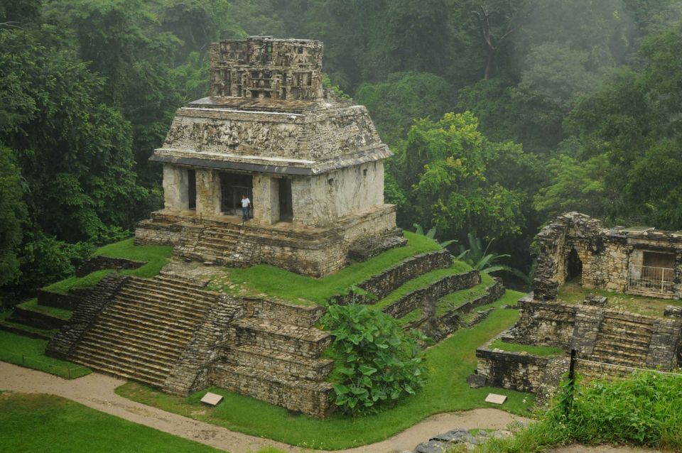 Palenque: Agua Azul, Misol-Ha and Palenque Ruins Day Tour - Misol-Ha Cascade