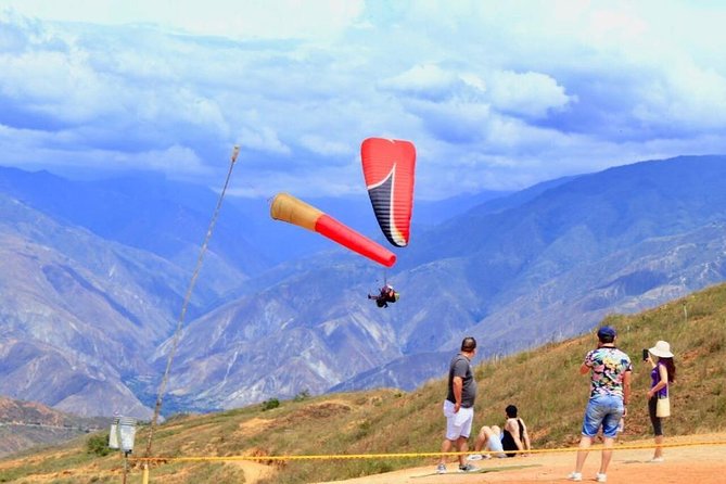 Paragliding in the Grand Canyon of Chicamocha - Booking Your Paragliding Adventure