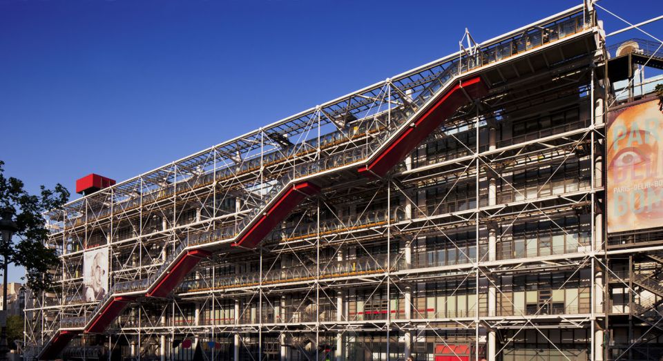 Paris: Centre Pompidou Skip-the-Line Guided Museum Tour - Architectural Features of Pompidou