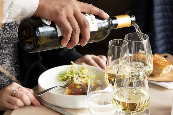 Paris Early Dinner at Eiffel Towers Madame Brasserie Restaurant - Dining Experience Details