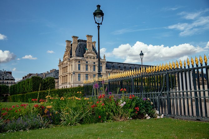 Paris Louvre PRIVATE TOUR With a Local PRIVATE Guide - Tour Duration and Accessibility