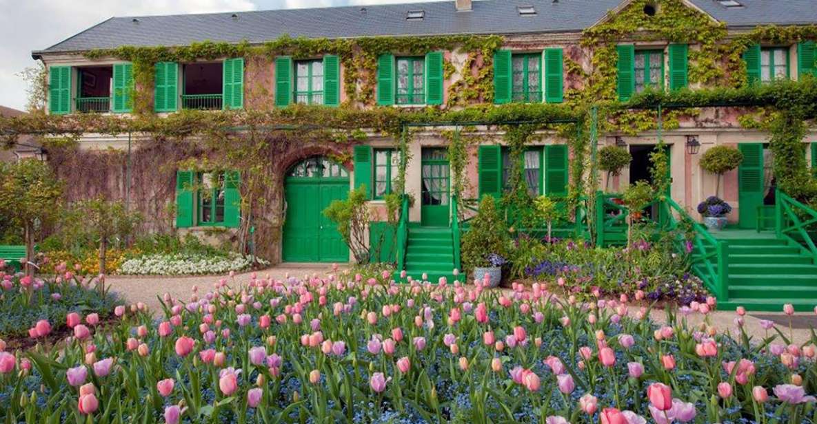 Paris: Transfer Giverny Village House Claude Monet 3 Pax - Transportation Options