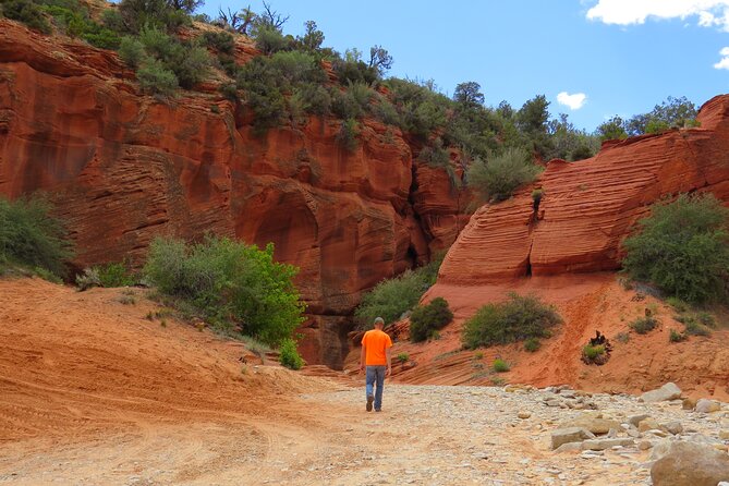 Peekaboo Slot Canyon 4WD Tour - Tour Experience Highlights