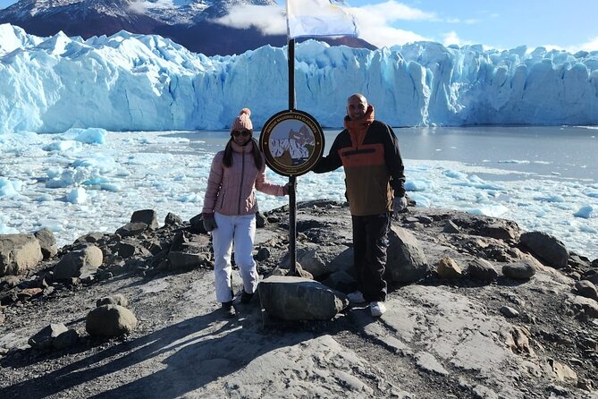 Perito Moreno Full Day Minitrekking With Transfer and Walkways - Essential Inclusions