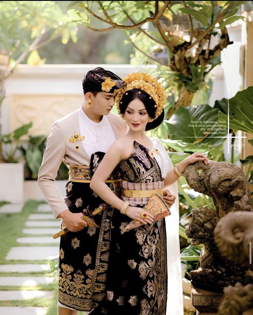 Photoshoot: Romantic Balinese Wedding - Pickup and Drop-off