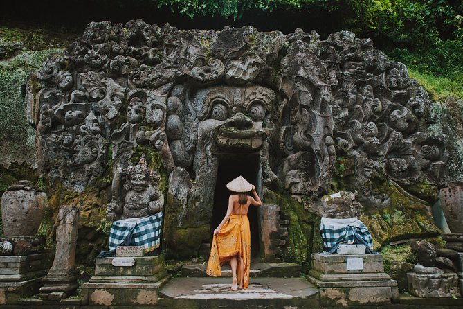 Pick 5 Destinations: Customized Ubud Tour - Transportation and Comfort Details