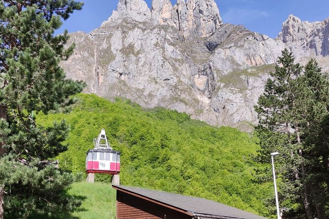 Picos De Europa and Potes Guided Tour From Santander - Charming Village of Potes