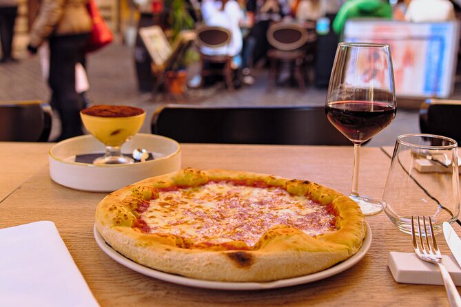 Pizza and Tiramisu Cooking Class in Rome, Piazza Navona - Meeting Point