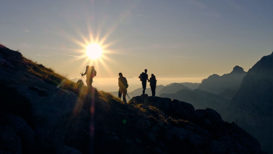 Pokhara: Sarangkot Sunrise & Downhill Hike Above Fewa Lake - Sunrise Experience at Sarangkot