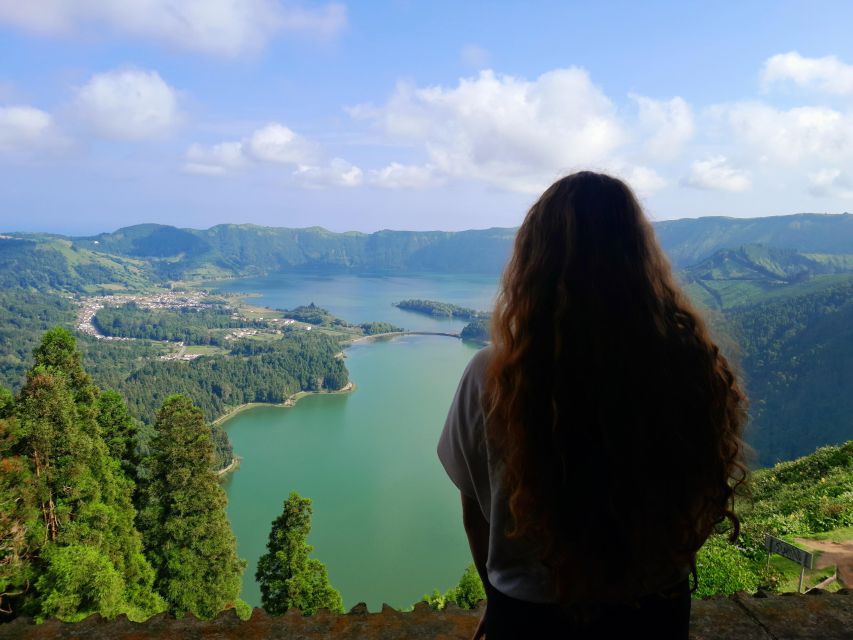 Ponta Delgada: West Circle Tour, Sete Cidades & Fire Volcano - Pickup and Drop-off