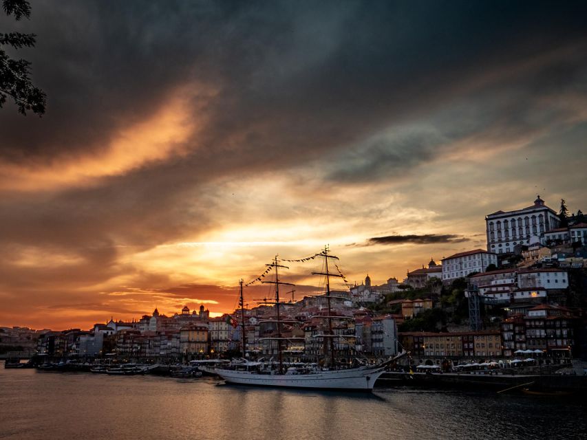 Porto: Private Half Day Photo Tour With a Local Pro - Guided Viewpoint Exploration