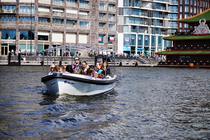 Private 1-hour Amsterdam Canal Tour - Tour Duration and Group Size