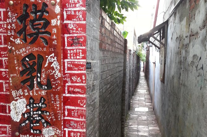 Private 2-Day Sun Moon Lake, Puli and Lukang Tour - Inclusions and Transportation Details