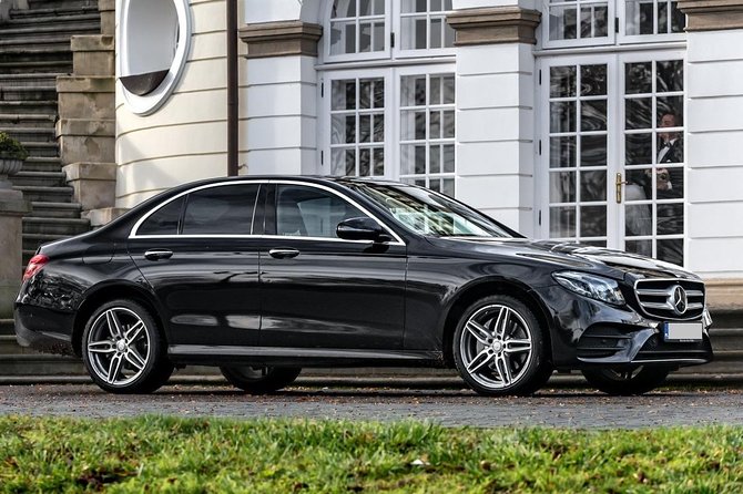Private Airport Transfer: From Airport Gdansk GDN to Hotel in Gdansk (1-3 PAX) - Booking and Cancellation Policy