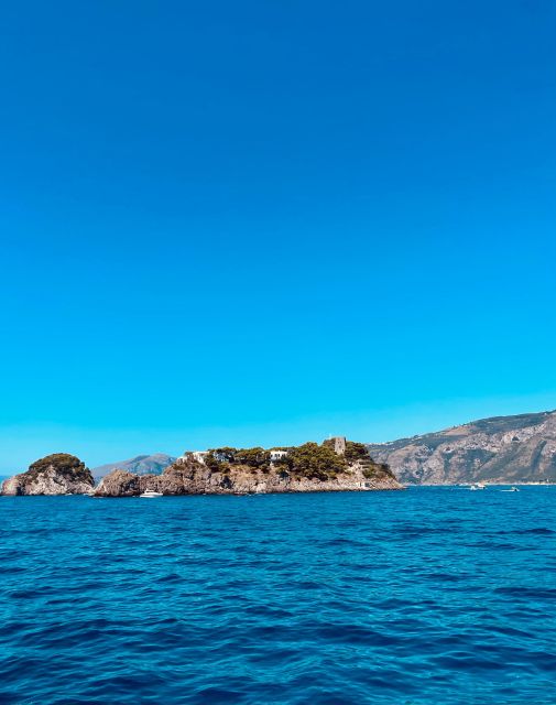 Private Amalfi Coast Boat Tour From Sorrento - Description