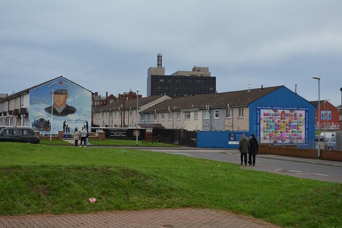 Private Belfast Taxi Cab Tour - Accessibility and Policies