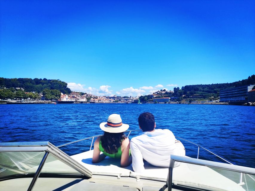 Private Boat Trip 1h30 Between Foz and Ribeira Sunset Option - Douro River Scenic Cruise