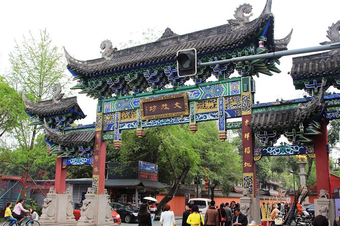 Private Chengdu Half Day Bike Tour - Key Sites Explored