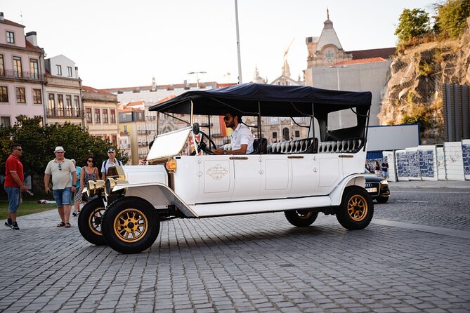 Private CityTour Tuk Vintage Car Tour in Porto - Private Tour Highlights