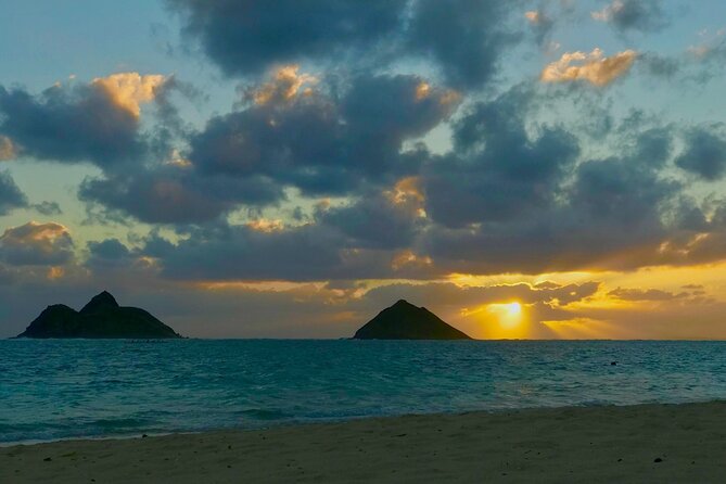 Private Customizable Grand Circle Island Tour of Oahu - Transportation Details