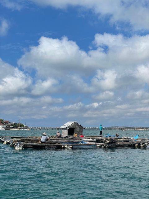 Private Day Tour to Pink Beach-Sand Island-Gili Petelu - Activities