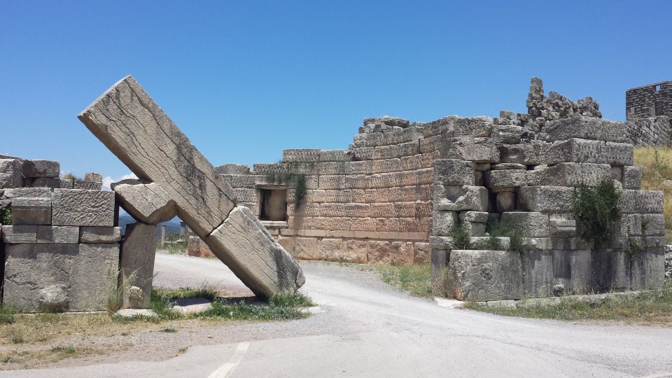 Private Day Trip From Kalamata to Ancient Messene - Experience Highlights