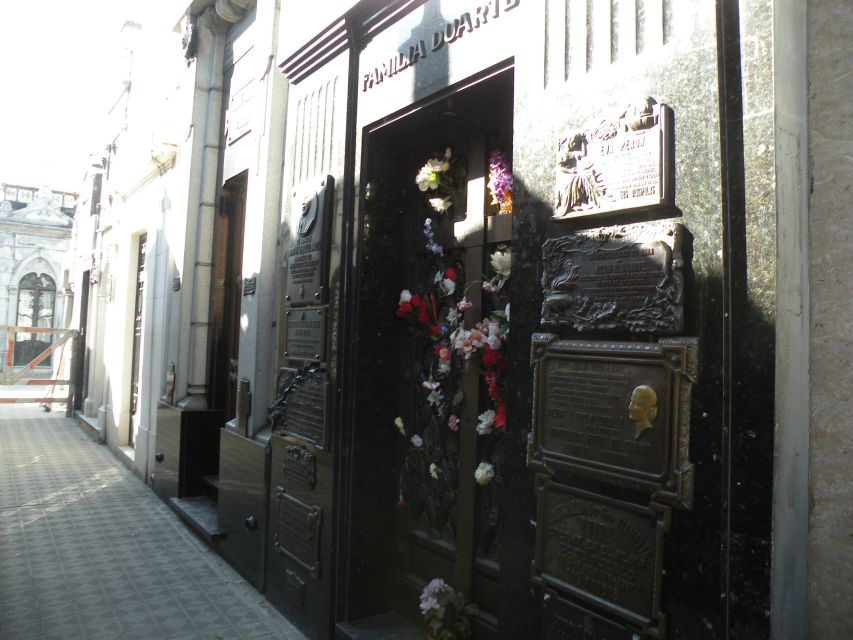 Private Evita and Peronism Historical Tour in Buenos Aires - Key Historical Sites