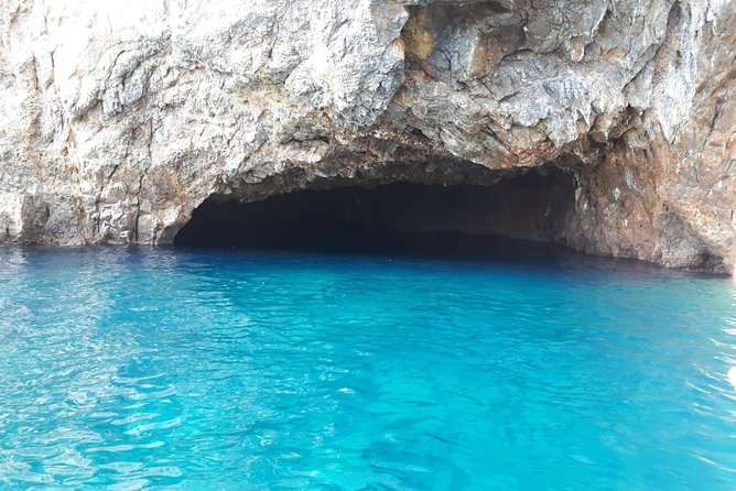 Private Full-Day Guided Boat Tour at the Amalfi Coast - Activities Onboard