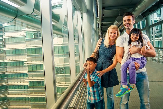 Private Guided Kuala Lumpur Day Trip With Petronas Twin Towers - Private Tour Experience