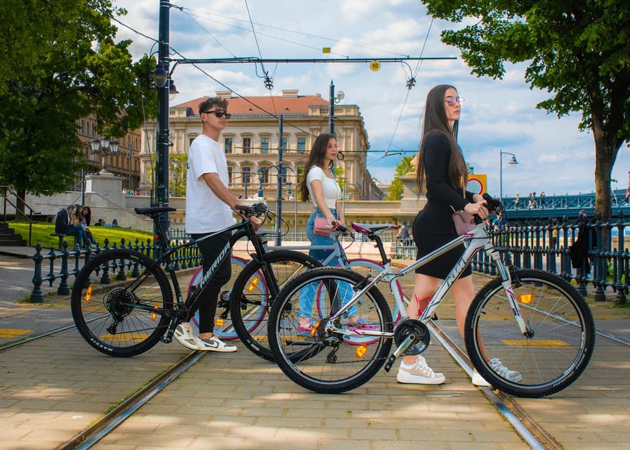 PRIVATE Guided Tours in Budapest on BIKE-PRIVATE - Experience and Features