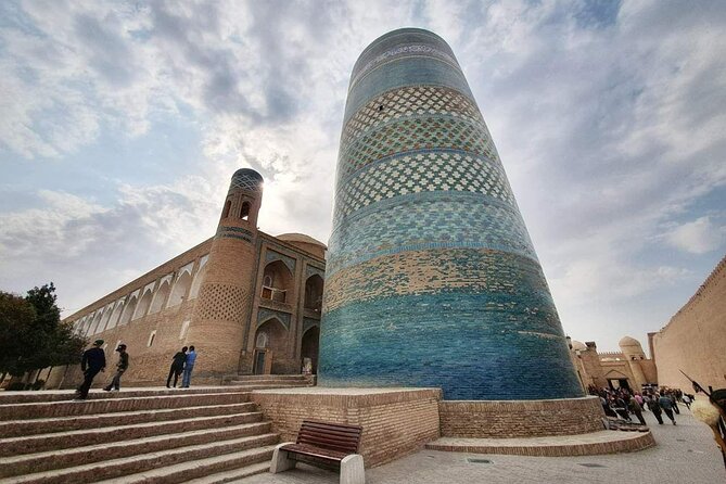 Private Multi-Day Tour to Ancient Cities Uzbekistan - Meeting and Pickup Details