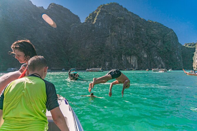 Private Phi Phi Islands & Bamboo Full Day Tour With Snorkeling - Meeting and Pickup Information