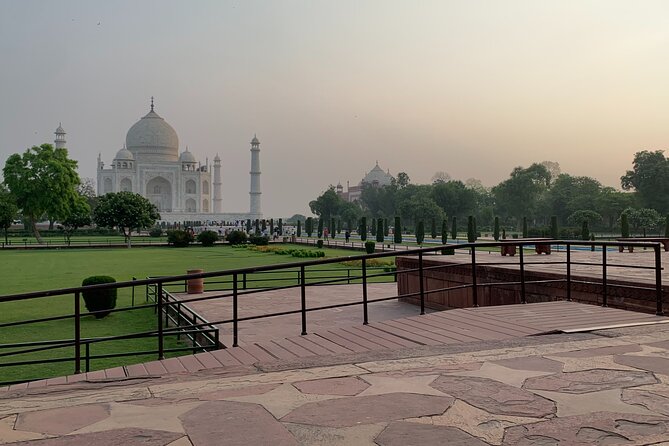 Private Sunrise Taj Mahal and Agra Fort Tour From Delhi To Agra- by AC Car - Traveler Requirements and Accessibility