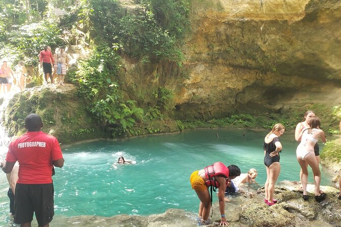 Private Tour From Ocho Rios To Blue Hole & Konoko Falls - What to Bring