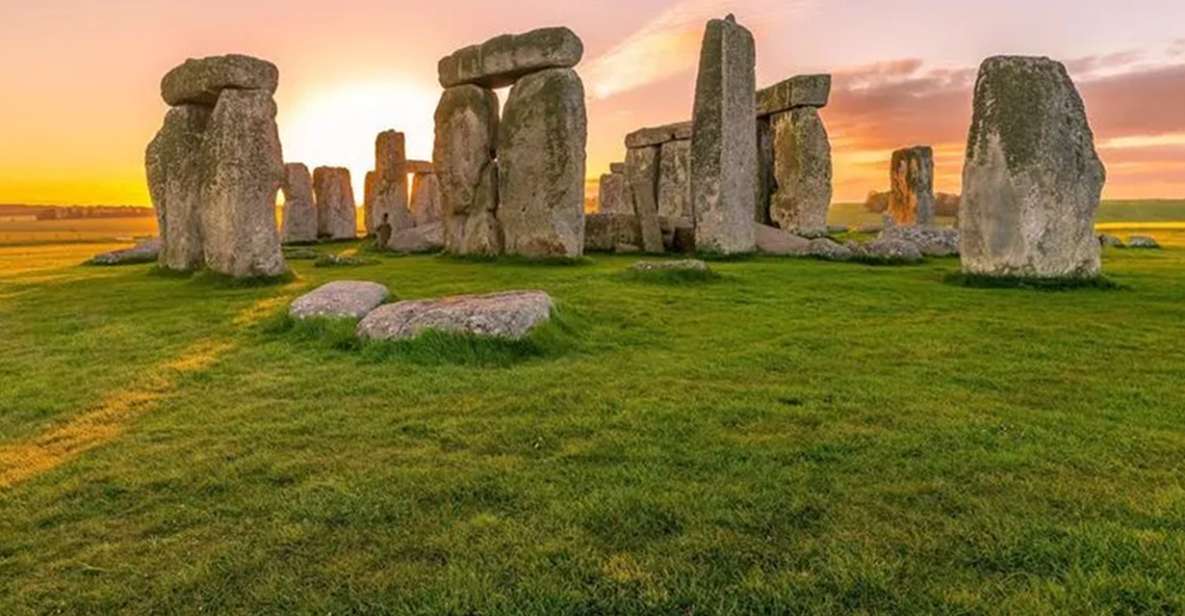 Private Transfer: Between Central London & Stonehenge - Booking Process Explained