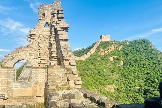 Private Trekking Day Tour to Jinshanling Great Wall - Photographing Stone Ruins