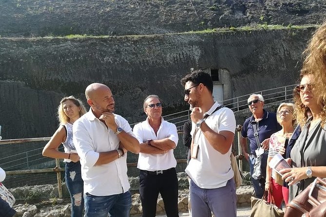 Private Walking Tour Through the Historical City of Herculaneum - Meeting Location Details