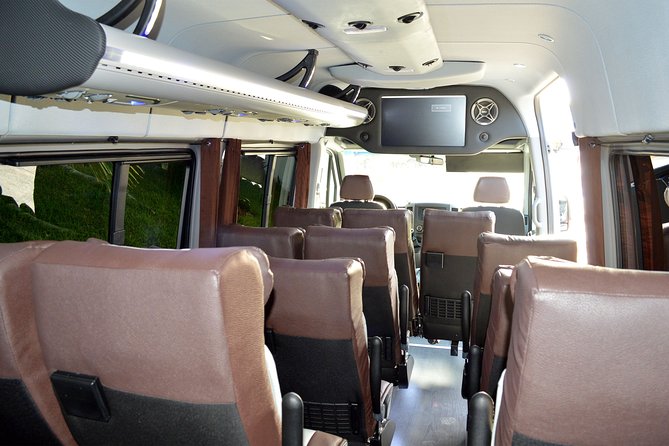 Pvt. Transfer: Liberia International Airport From|To Hotels(1 -6) - Comfortable Travel Experience