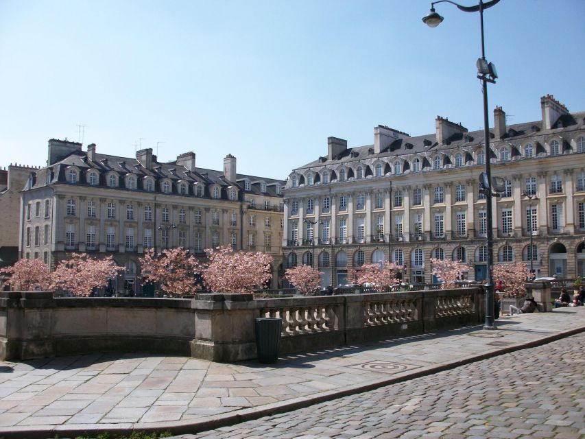 Rennes: Private Guided Walking Tour - Architectural Attractions