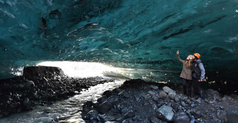 Reykjavik: 3-day South Coast and Golden Circle Experience - Highlights of Day 1