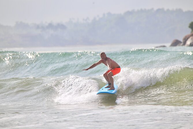 Ride a Wave Surf School Weligama Sri Lanka - Location and Meeting Point
