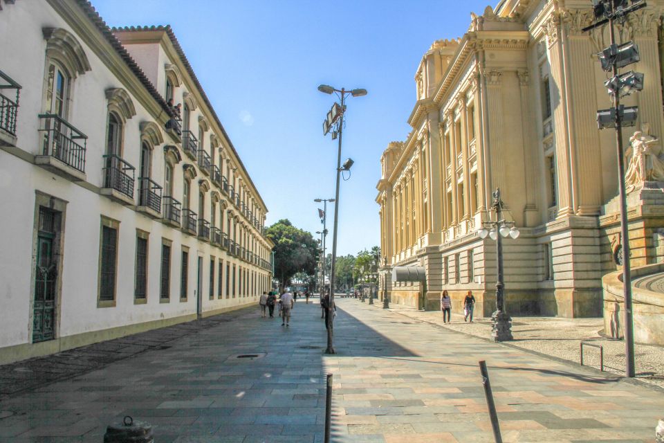 Rio: Historical Walking Tour - Experience the Tour