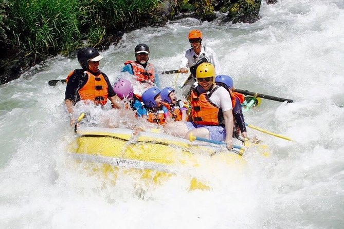 Rogue River Whitewater Rafting- Mid Day - Essential Equipment Provided