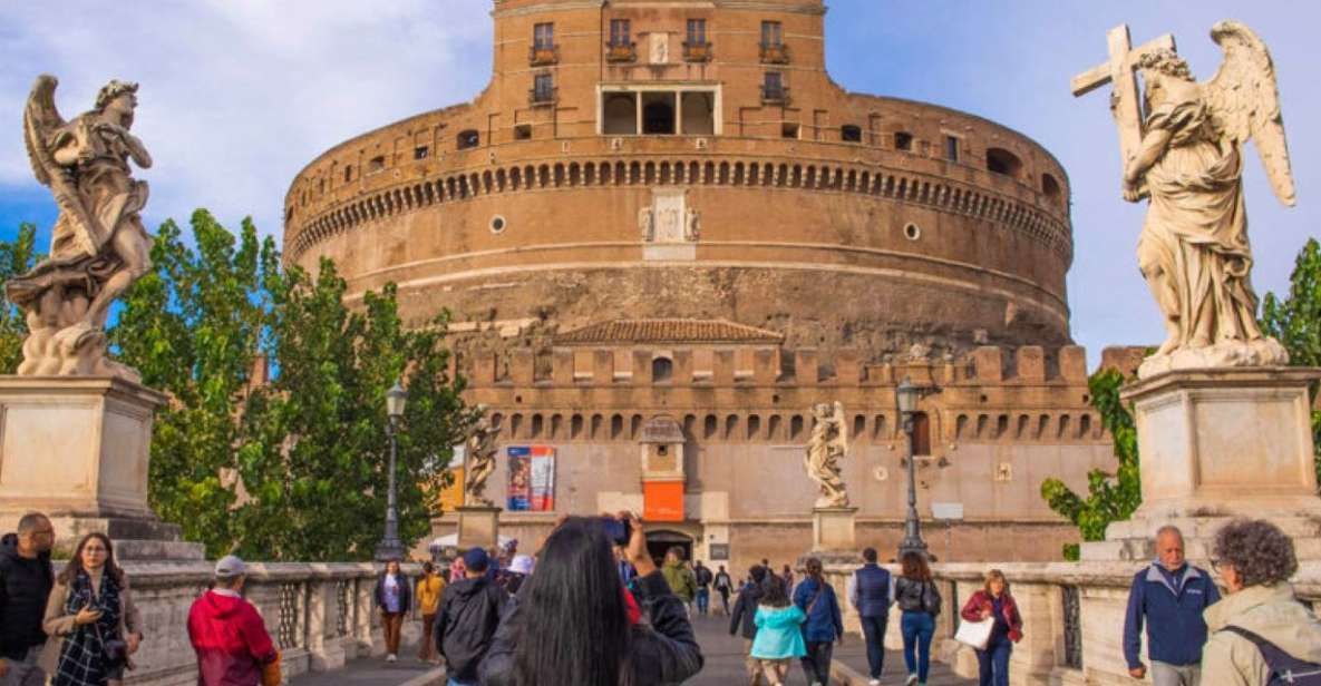 Rome: Castel SantAngelo Private Tour & Skip-the-Line Entry - Frescoed Papal Apartments