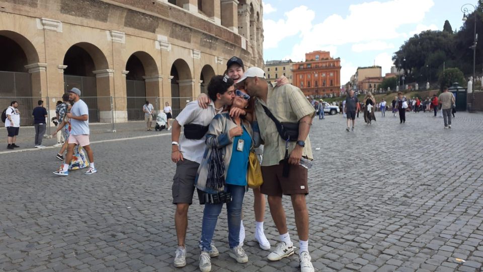 Rome :Colosseum and Forum Tour With a Guarantee of Max 6 Pax - Colosseum Exploration