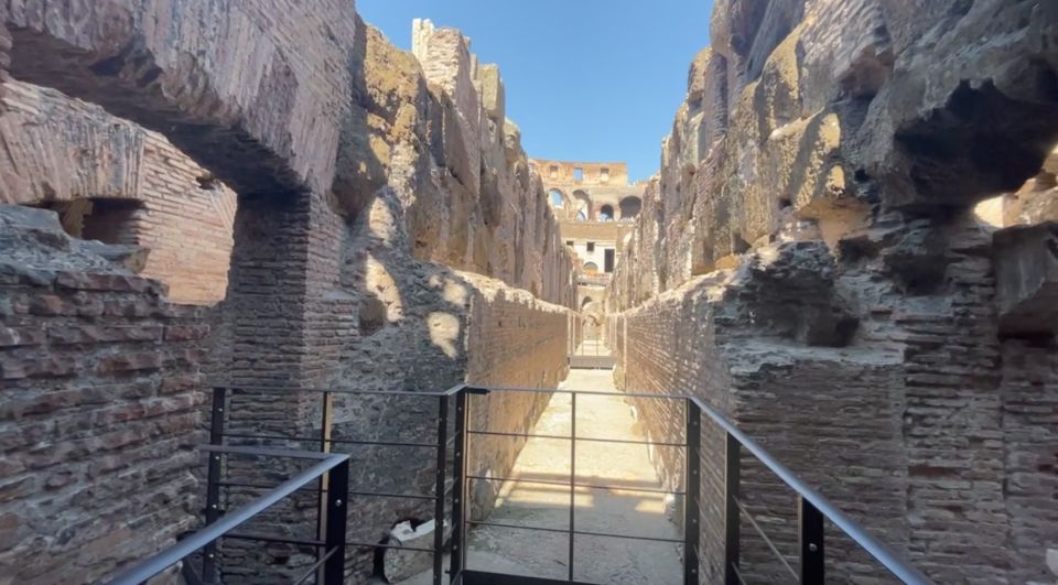 Rome: Colosseum Underground Guided Tour in Small Groups - Guided Tour of Roman Forum and Palatine Hill