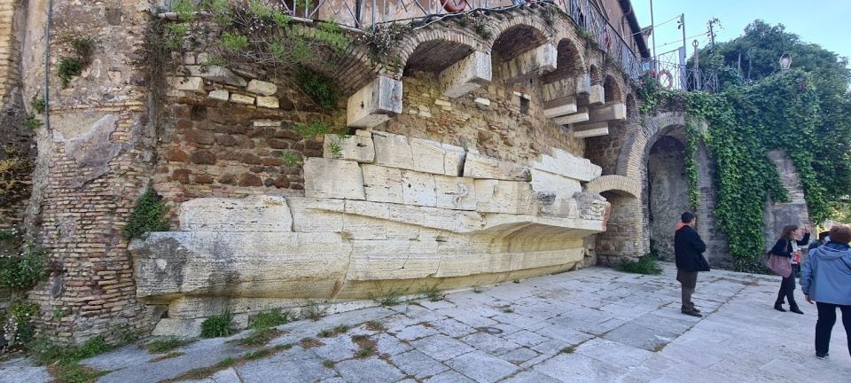 Rome: the Undergrounds of Trastevere Tour With Private Guide - San Crisogono Church