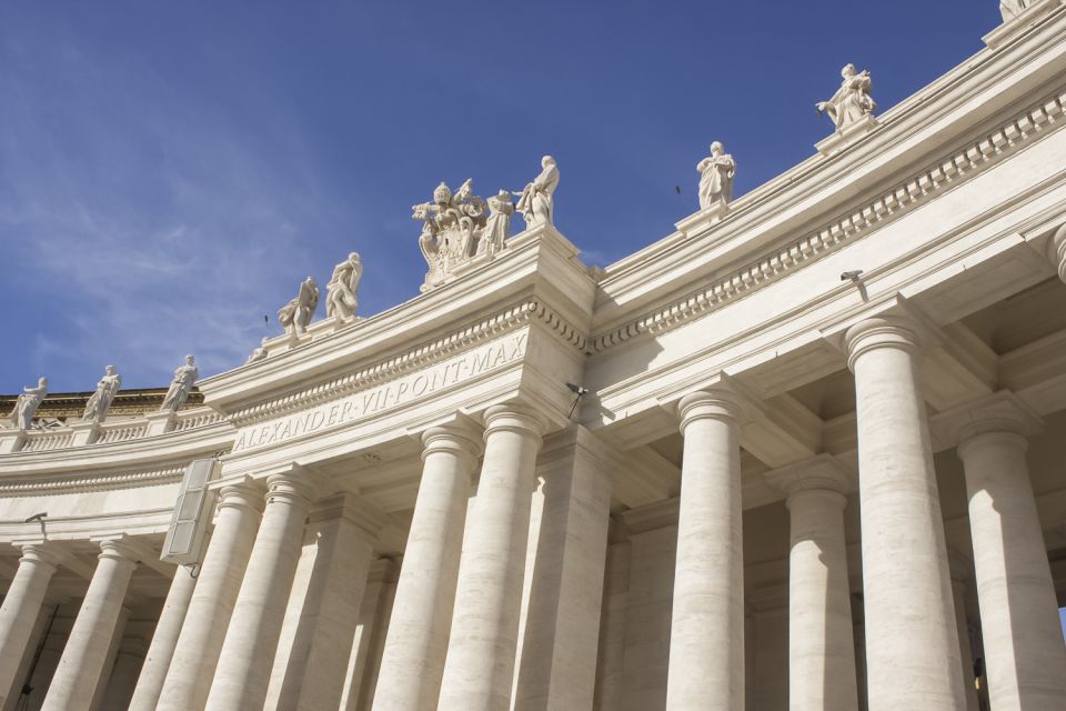 Rome: Vatican Luggage Storage - Operating Hours and Location