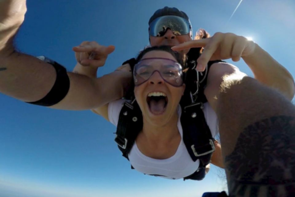 Rothenburg Ob Der Tauber: Tandem Skydiving Experience - Safety and Equipment