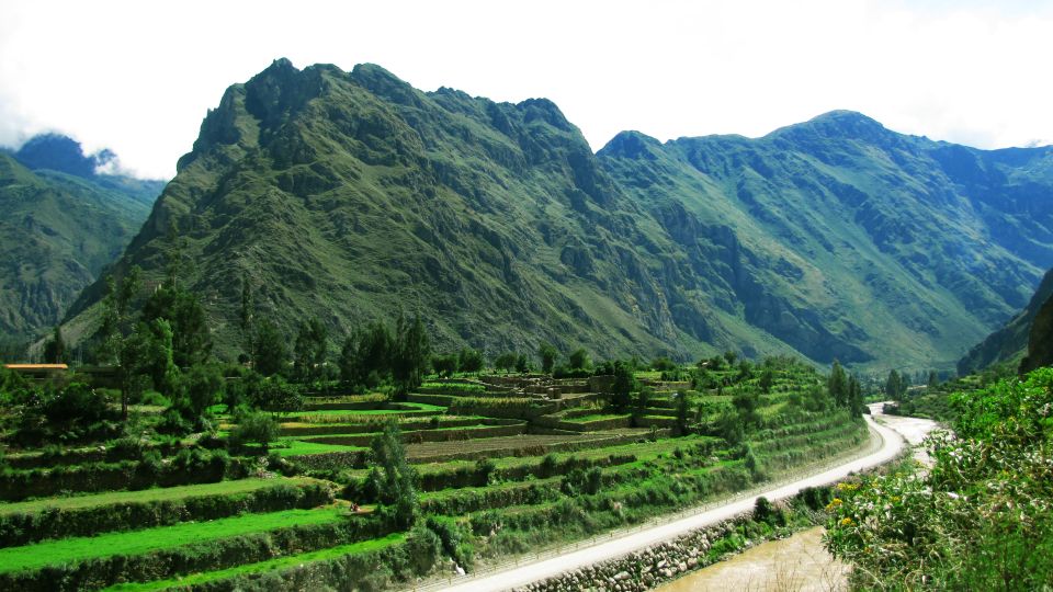 Sacred Valley & Machu Picchu by Train: 2-Day, 1-Night Tour - Alpaca Farm and Pisac Highlights